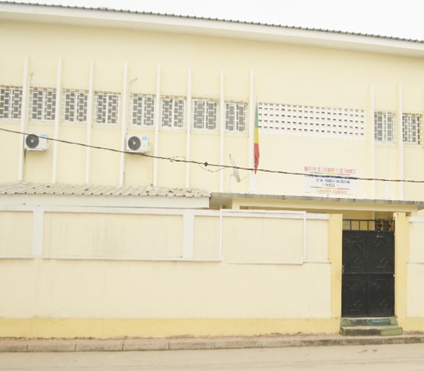 Directeur Général CNIECG